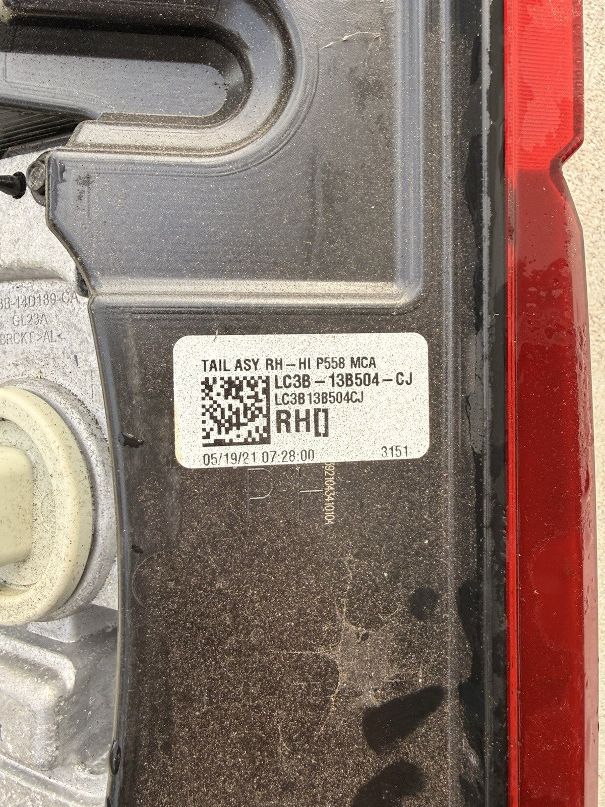 47343819