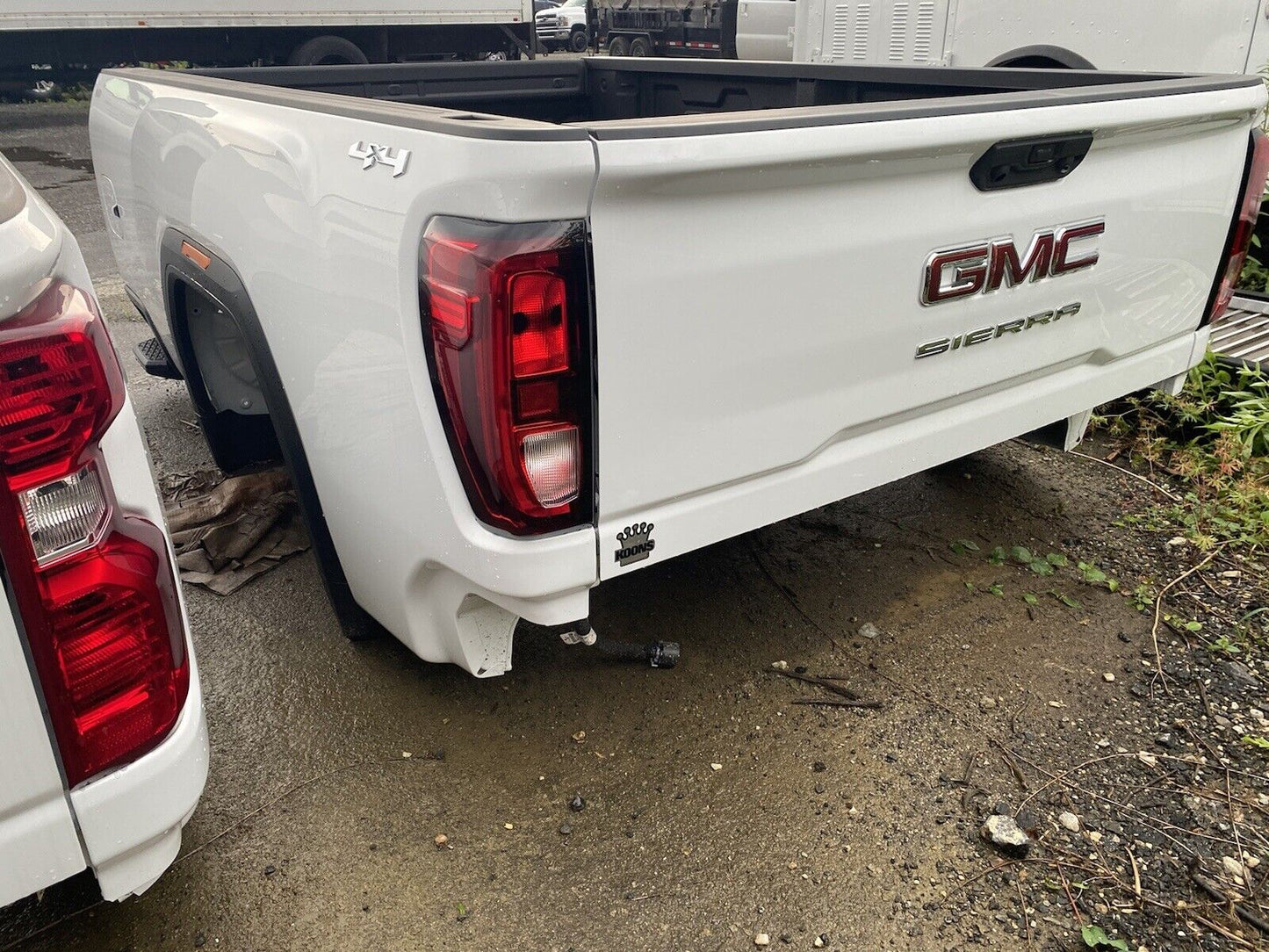 2019 2020 2021 2022 2023 GMC Sierra  2500 3500 8ft LONG Truck BED Linex Tailgate