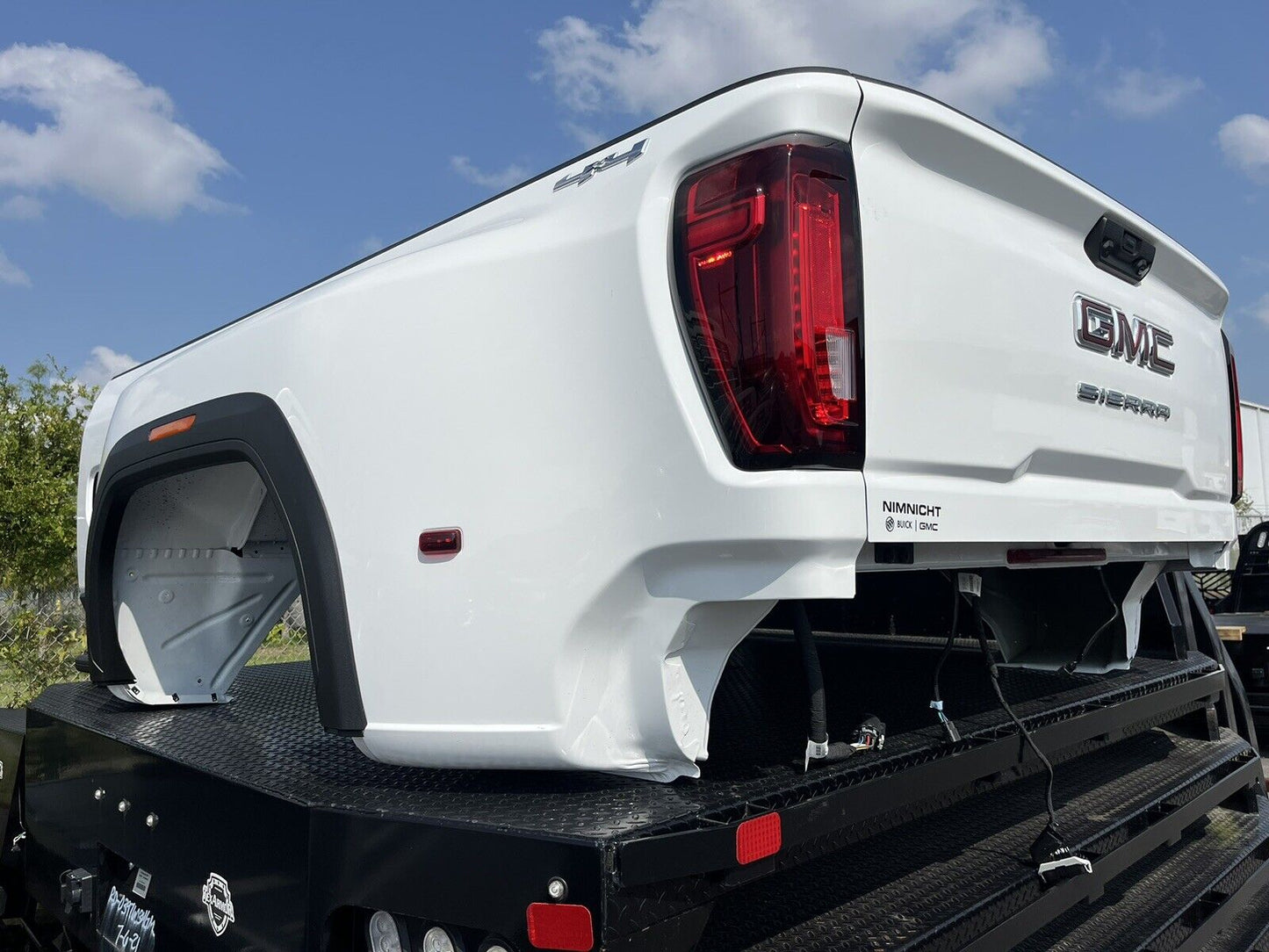 2019-2023 GMC Sierra 3500 8ft Long Dually BED Tail Lights Tailgate Bumper