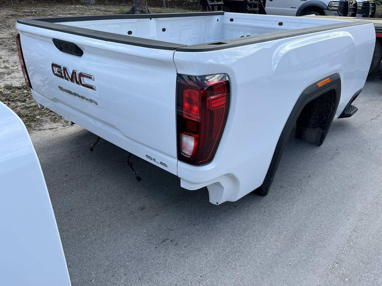 2019 2020 2021 2022 GMC Sierra 2500 3500 8ft LONG Truck BED Tailgate New Takeoff