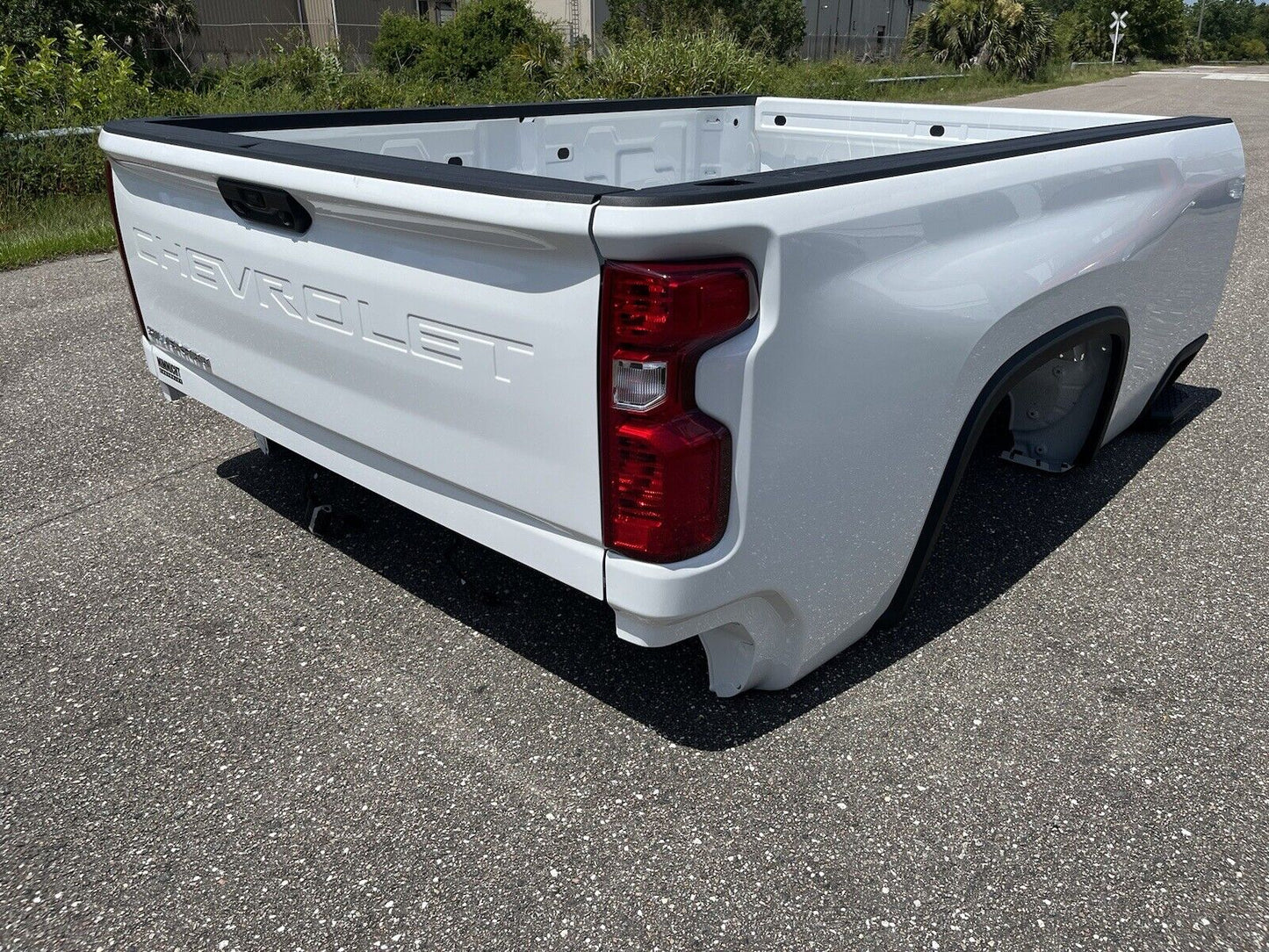 2019-2023 Chevy Chevrolet Silverado 2500 3500 8ft LONG Truck BED Tailgate Bumper