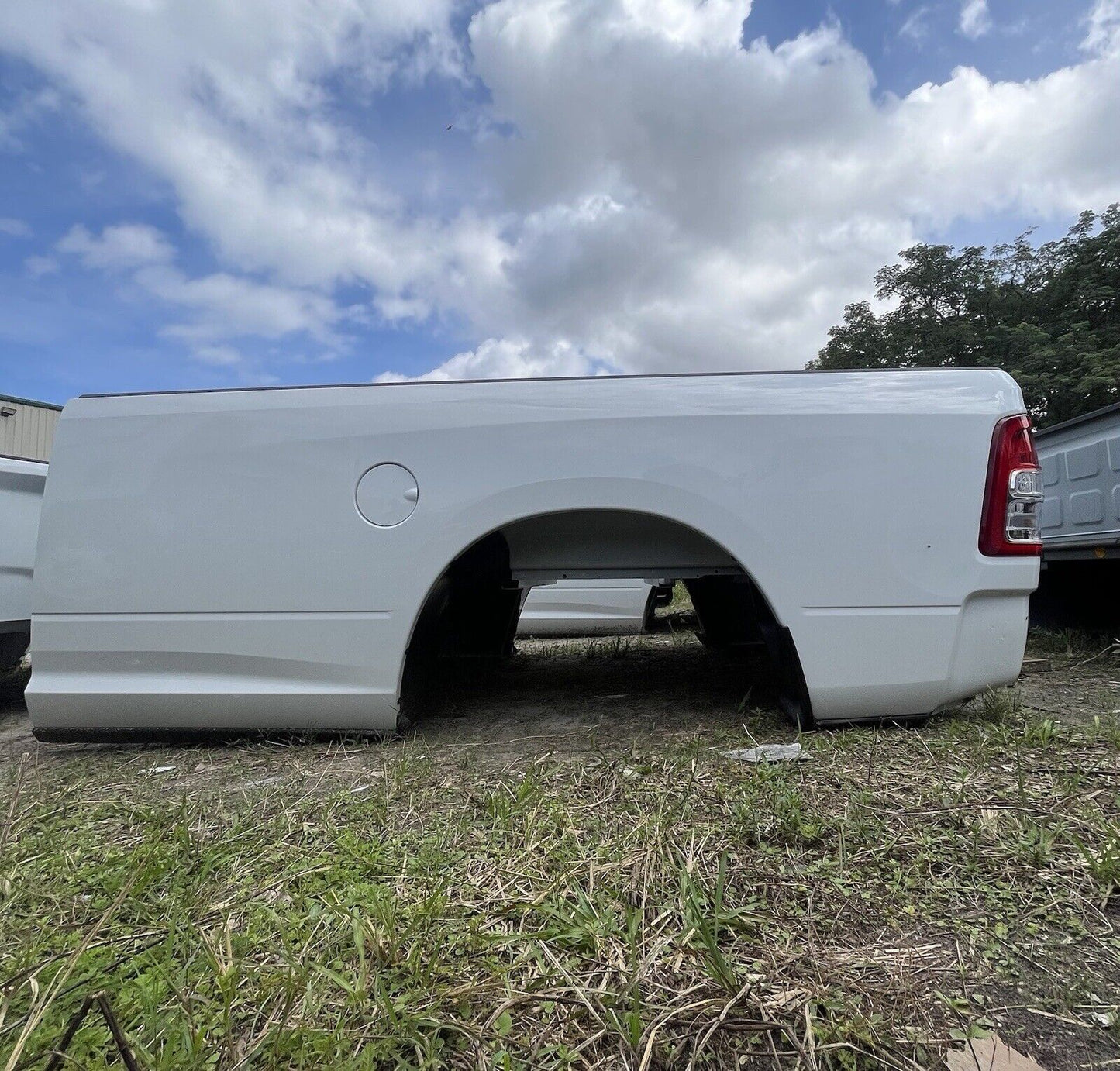 2019-2024 OEM Dodge Ram 2500 3500 8ft Long Bed with LINEX  Tail Lights Tailgate