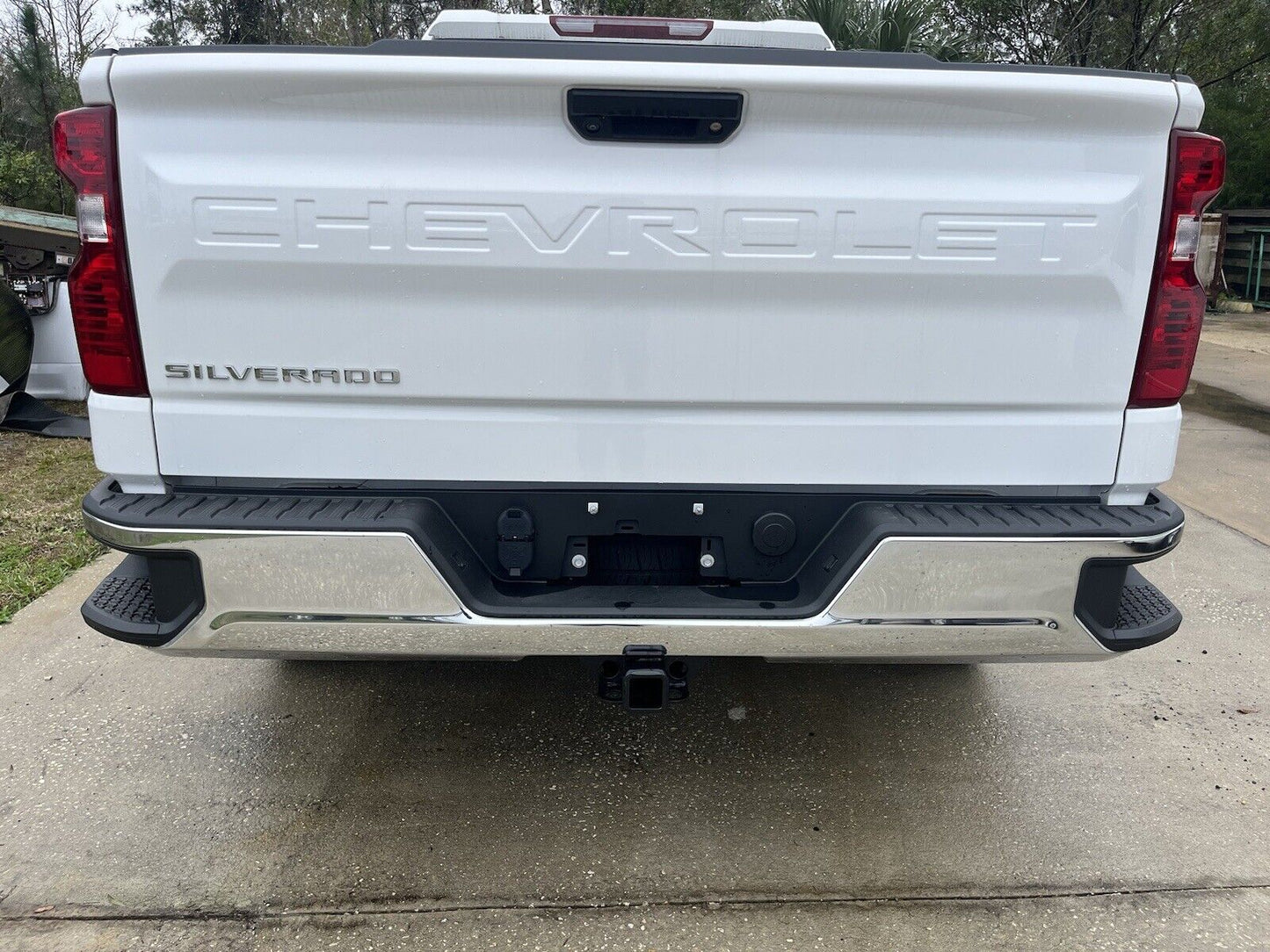 2019-2024 Chevrolet Silverado 1500 6.9 Ft SHORT Bed Tail Lights Tailgate Bumper