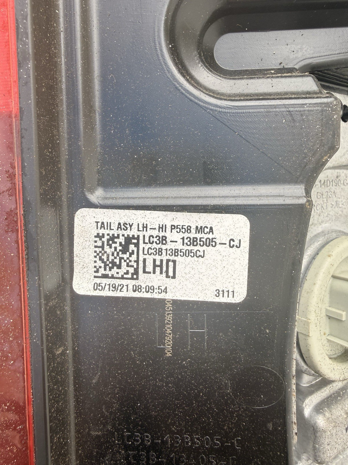 47343818