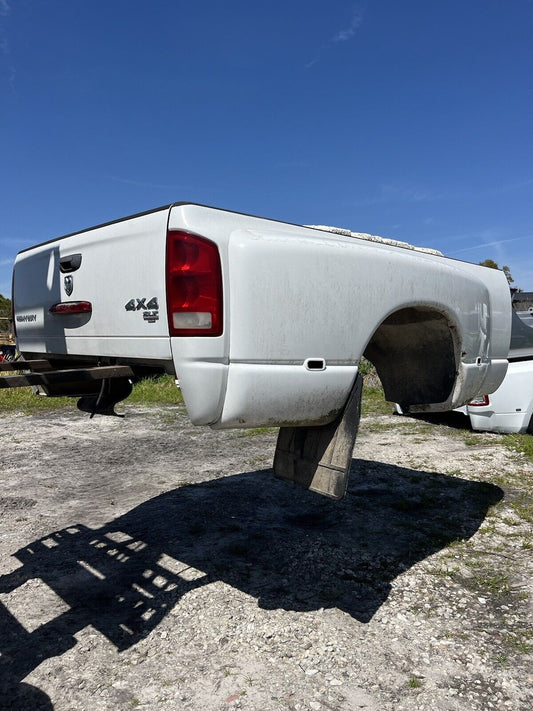 2000-2009 OEM Dodge Ram 3500 DUALLY Bed Tail Lights Tailgate