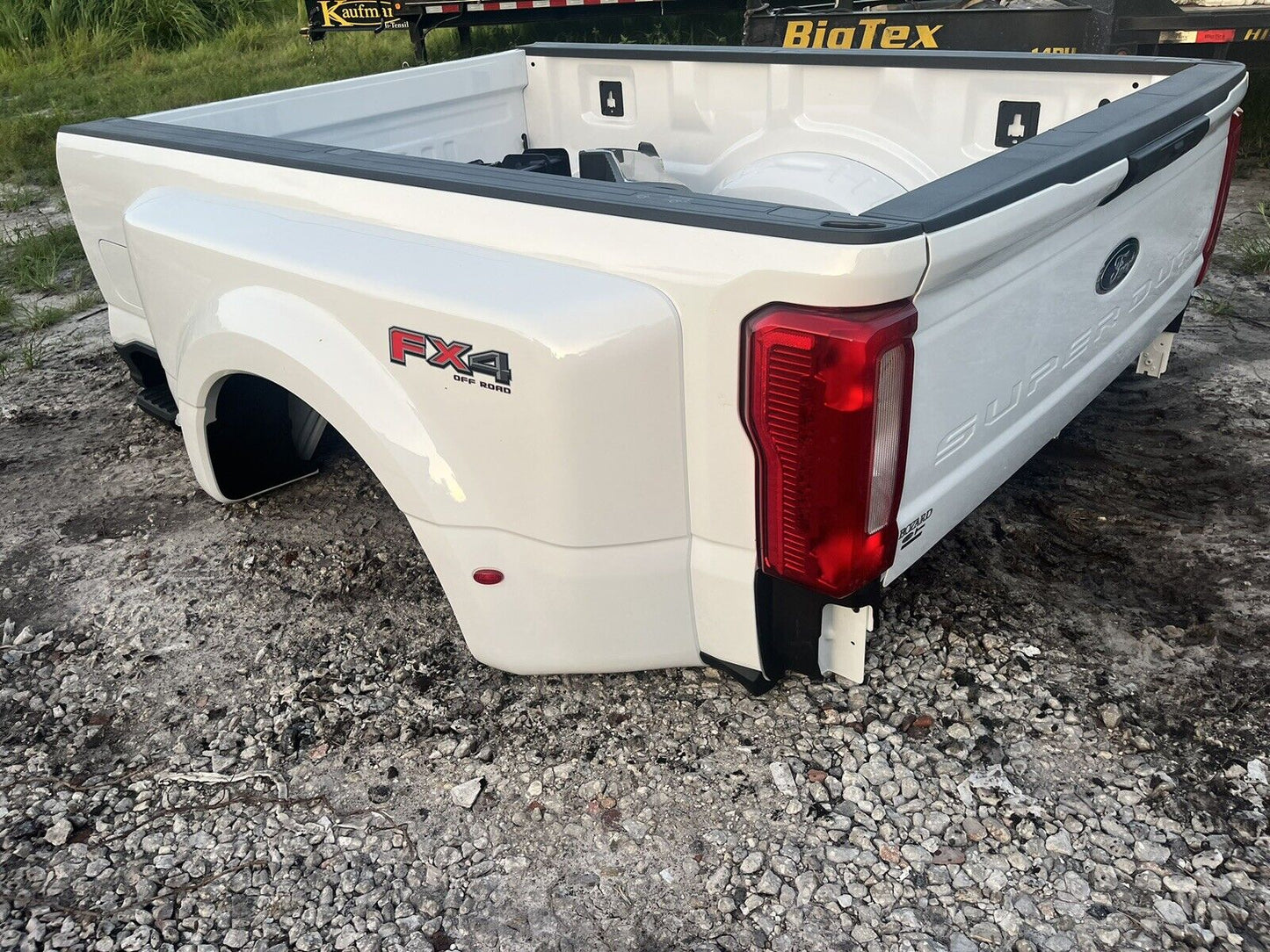 23 24 Ford F350 F450 Aluminum Dually 8ft LONG Truck Pickup BED Tailgate Bumper