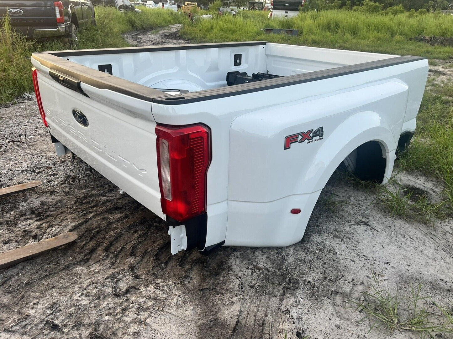 23 24 Ford F350 F450 Aluminum Dually 8ft LONG Truck Pickup BED Tailgate Bumper